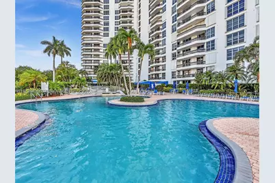 3530 Mystic Pointe #114, Aventura, FL 33180 - Photo 24
