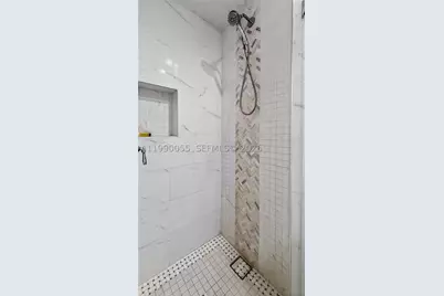 136 SE 2nd, Dania Beach, FL 33004 - Photo 16