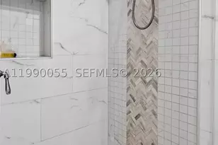 136 SE 2nd, Dania Beach, FL 33004 - Photo 16