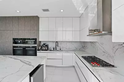 2675 S Bayshore #402S, Miami, FL 33133 - Photo 16