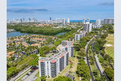 3101 N Country Club #102, Aventura, FL 33180 - Photo 32