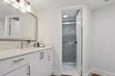 3101 N Country Club #102, Aventura, FL 33180 - Photo 18