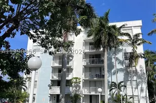 486 NW 165th St, Miami, FL 33169 - Photo 1