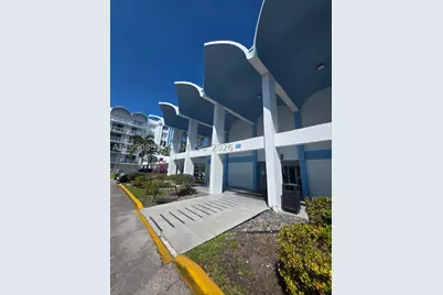 486 NW 165th St #B-405, Miami, FL 33169 - Photo 2