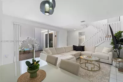 1120 Canella #1120, Hollywood, FL 33019 - Photo 6