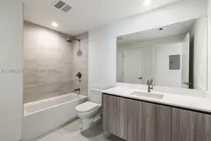 77 SE 5th, Miami, FL 33131 - Photo 88