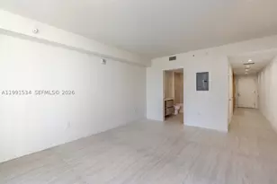 77 SE 5th, Miami, FL 33131 - Photo 82