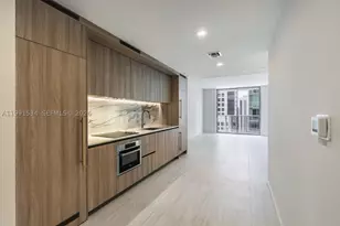 77 SE 5th, Miami, FL 33131 - Photo 50