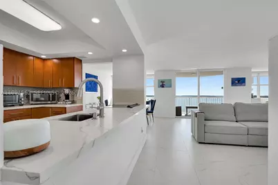 1420 Brickell Bay #1003A, Miami, FL 33131 - Photo 6