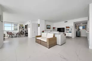 1420 Brickell Bay, Miami, FL 33131 - Photo 18