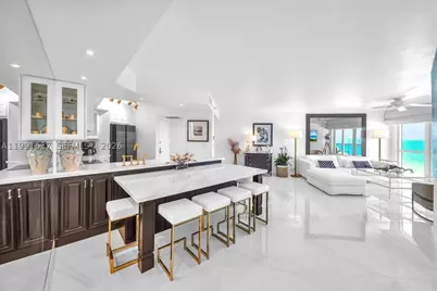 6767 Collins #1110, Miami Beach, FL 33141 - Photo 10