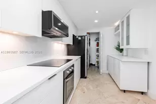 701 Brickell Key, Miami, FL 33131 - Photo 36