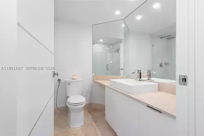 701 Brickell Key #1912, Miami, FL 33131 - Photo 32