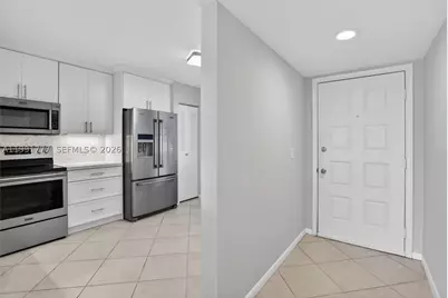 901 SW 128th #102A, Pembroke Pines, FL 33027 - Photo 4