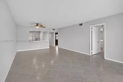 901 SW 128th #102A, Pembroke Pines, FL 33027 - Photo 12