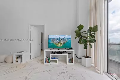 475 Brickell #2209, Miami, FL 33131 - Photo 12