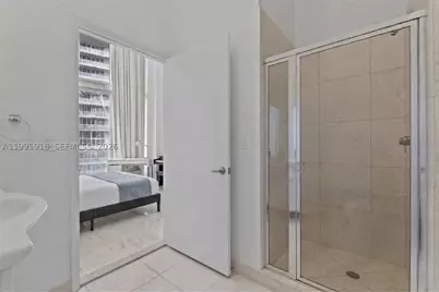 475 Brickell #2209, Miami, FL 33131 - Photo 24