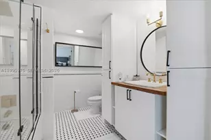 350 S Miami, Miami, FL 33130 - Photo 16