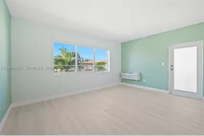 7315 Byron #10, Miami Beach, FL 33141 - Photo 4