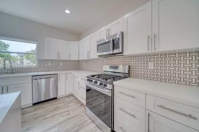 15261 SW 108th, Miami, FL 33196 - Photo 8