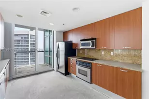1395 Brickell, Miami, FL 33131 - Photo 12