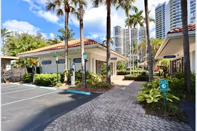 3500 Mystic Pointe #1207, Aventura, FL 33180 - Photo 44