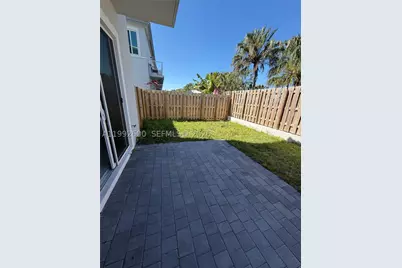 679 SE 13th St, Homestead, FL 33034 - Photo 20