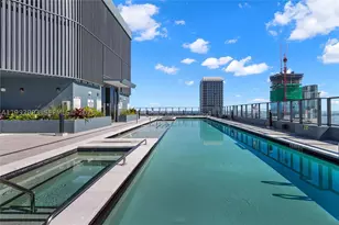 121 NE 5th, Miami, FL 33132 - Photo 32