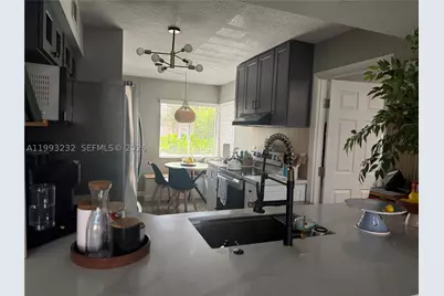 1054 SE 6th, Dania Beach, FL 33004 - Photo 20