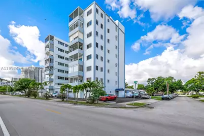 1700 Pierce #804, Hollywood, FL 33020 - Photo 18