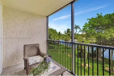 14 Royal Palm #303 (Available Jan 1), Boca Raton, FL 33432 - Photo 18