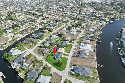 3805 SE 12, Cape Coral, FL 33904 - Photo 4