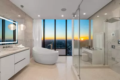 1000 Brickell #UPH6202, Miami, FL 33131 - Photo 18