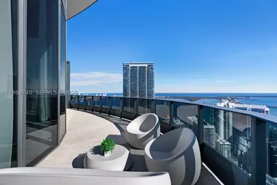 1000 Brickell #UPH6202, Miami, FL 33131 - Photo 10