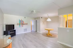 804 SE 7th, Deerfield Beach, FL 33441 - Photo 2
