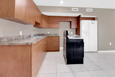 12901 NW Miami, Miami, FL 33168 - Photo 30