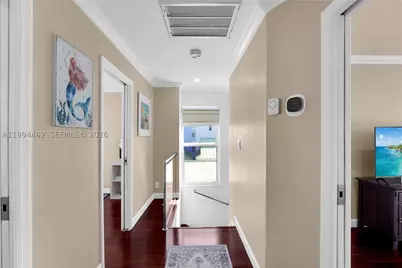 335 Virginia, Hollywood, FL 33019 - Photo 12