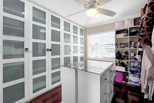 335 Virginia, Hollywood, FL 33019 - Photo 18