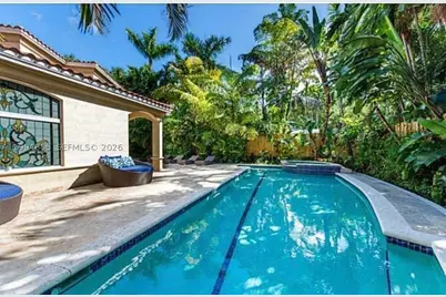 3630 Justison, Miami, FL 33133 - Photo 8