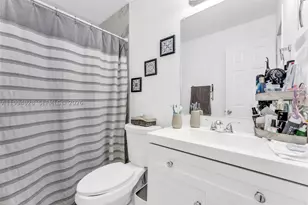 8820 SW 27th, Miami, FL 33165 - Photo 20