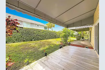 5043 Pointe Emerald, Boca Raton, FL 33486 - Photo 12