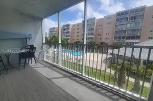 319 NE 14th, Hallandale Beach, FL 33009 - Photo 16