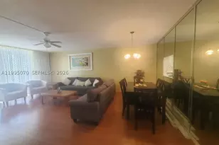319 NE 14th, Hallandale Beach, FL 33009 - Photo 4