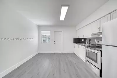 1340 NW 102nd, Miami, FL 33147 - Photo 10