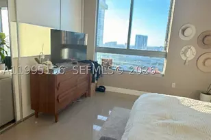 90 SW 3rd, Miami, FL 33130 - Photo 12