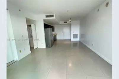 90 SW 3rd #1809, Miami, FL 33130 - Photo 2