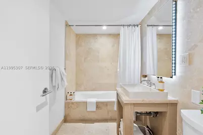 [Address not provided], Miami Beach, FL 33139 - Photo 38