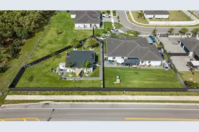 29215 SW 167th, Homestead, FL 33030 - Photo 10
