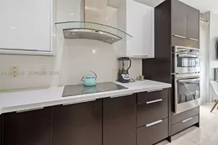 10305 NW 63rd, Doral, FL 33178 - Photo 12