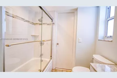 2900 Banyan #408, Fort Lauderdale, FL 33316 - Photo 16